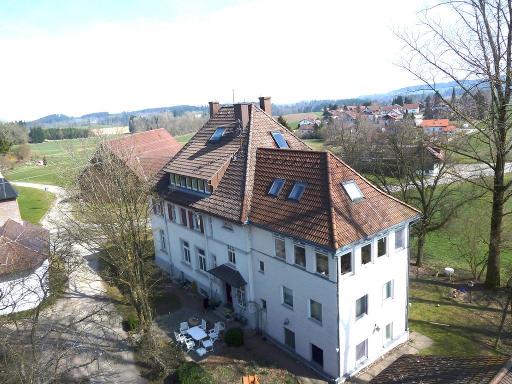 Apartmán Altes Schulhaus Argenbuhl Exteriér fotografie